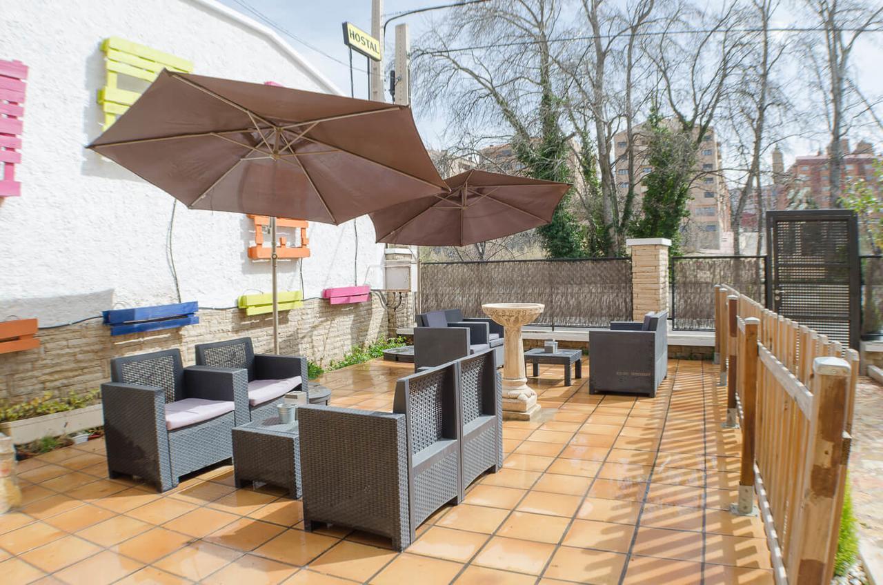 Hostal Los Calatravos Alcañiz Exteriér fotografie